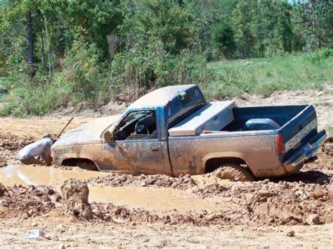 Stuck In Mud Professional Truckers Use This Trick Which You