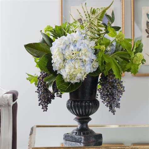 our favorite hydrangea arrangements flower magazine