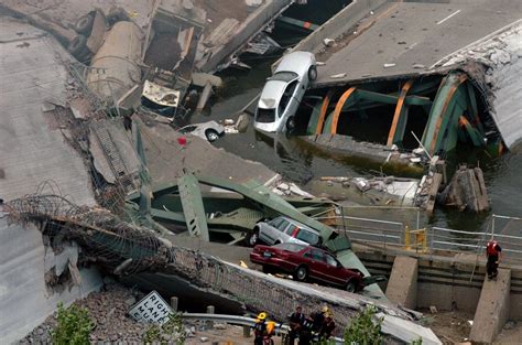 Dont Let Me Die Survivors Recall Terror Of I 35w Bridge Collapse