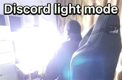 Discord Light Mode Memes