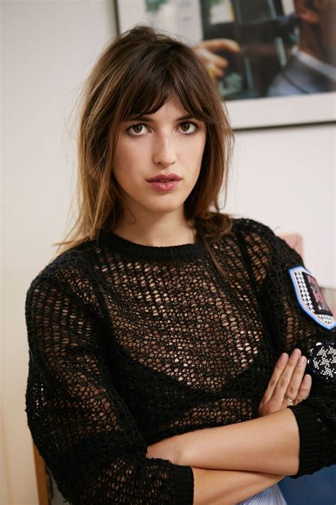 These Open Knit Sweaters Will Carry You From Summer To Fall Le Fashion Jeanne Damas French