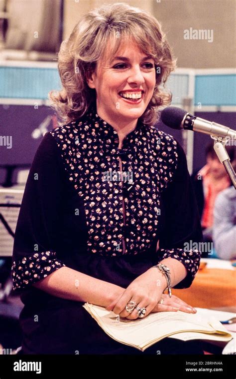 Esther Rantzen Thats Life Hi Res Stock Photography And Images Alamy
