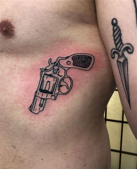 30 Pretty Gun Tattoos Enhance Your Personality Style Vp Page 3