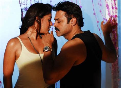 Nayanthara Hot Cleavage Photos In Tulasi Movie Movie Photos Gallery