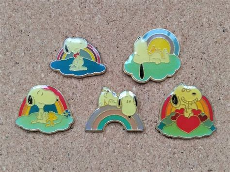 Vintage Peanuts Pins Snoopy And Woodstock Rainbow Gem