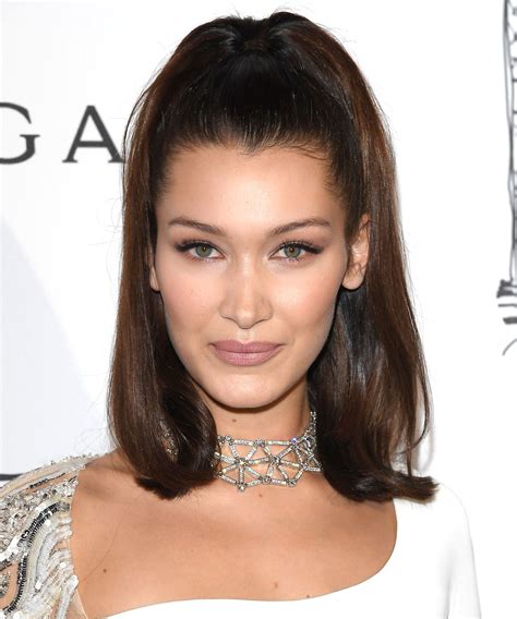 This hairstyle is one of the simplest yet more beautiful ones that we have seen! Pin on Hairstyles
