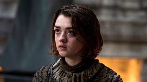 Arya Stark Played By Maisie Williams On Game Of Thrones Official