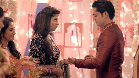 watch pyaar ke papad full episode 74 online in hd on hotstar us