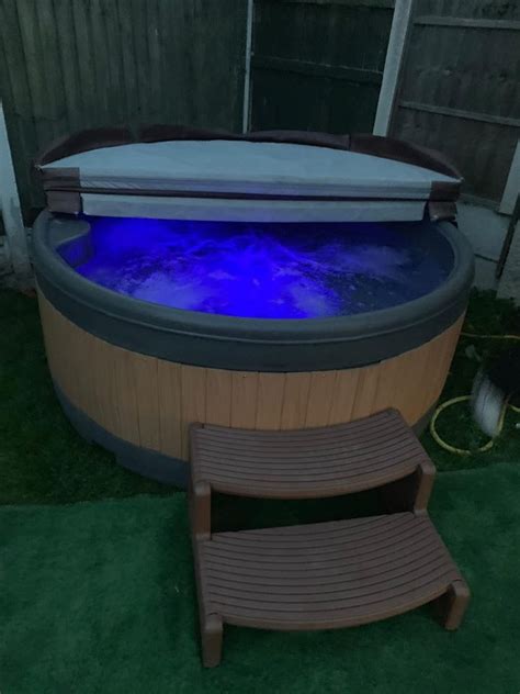 prestige hot tub hire gazebo hire denbighshire