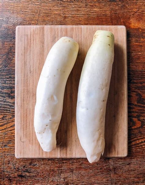 Preserved Daikon Radish Spicy Or Non Spicy The Woks Of Life