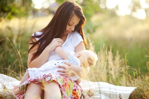 Does Breastfeeding Help You Lose Weight Faster