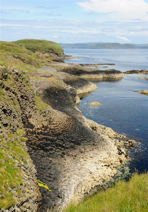 Basalt Rock Formation Staffa Scotland Stock Photo Image Of Rock