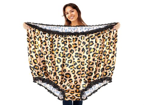 giant grand mama leopard print undies big momma undies funny joke gag t oversized funny