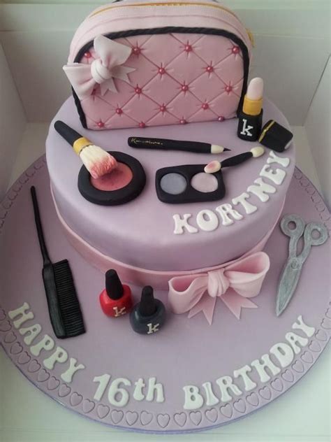 I'm not a chocolate fan but i do like mms and kit kats so i can now provide my guests with some chocolate on my birthday. 66 best 16th birthday cakes images on Pinterest