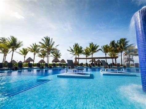 Hotel Bluebay Grand Esmeralda En Playa Del Carmen Web Oficial