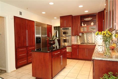 Although kitchen magic also builds new kitchens, by refacing your existing cabinets and incorporating… The entire kitchen has been transformed due to the addition of newly refaced cabinets | Kit ...