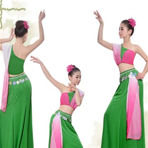 Chinese Dai Minority Peacock Dance Costumes Womens Group Dance Stage