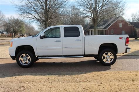 2500 2013 Gmc Sierra 2500 Denali Reduced Cars And Trucks For Sale