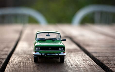 Wallpaper 2560x1600 Px Background Blurred Cars Desk Izh Macro