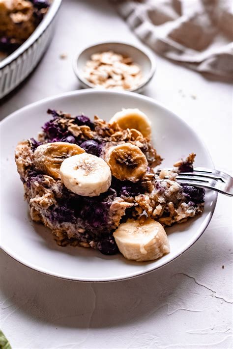 Secretly Healthy Vegan Baked Oatmeal With Blueberries Easy The