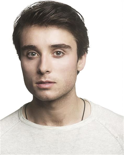 Oli london's current age is 30 years old and he was born onjanuary 14, 1990, in england. Oli Higginson, Actor, London