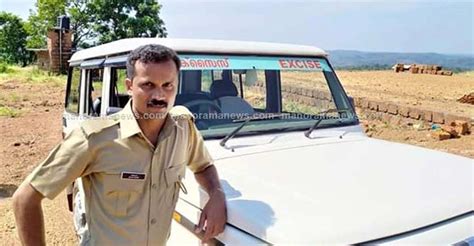 As one of nine children, ramirez loved to help her siblings. 28-year-old Excise driver dies of COVID-19 in Kannur ...