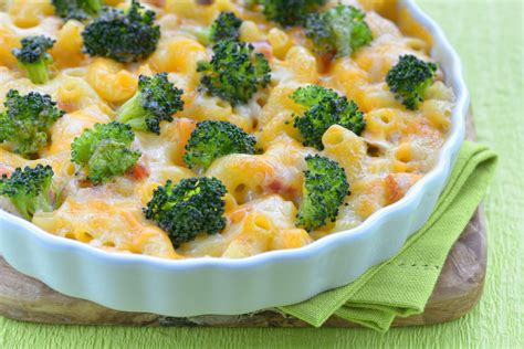 Brócoli con ajo es una receta tan fácil como suena. recetas con brocoli | CocinaDelirante