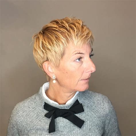 26 Youthful Short Hairstyles For Women Over 60 In 2019