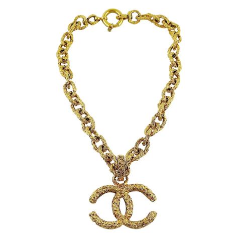 Chanel Vintage Chunky Gold Toned Textured Cc Logo Pendant Necklace At