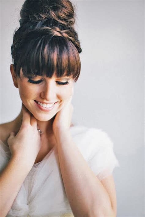 24 Chic Wedding Hairstyles With Bangs Page 5 Of 5 Wedding Forward