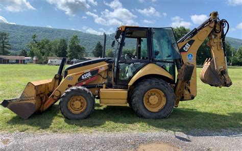 Backhoe Loader The Most Versatile Machine Municibid Blog