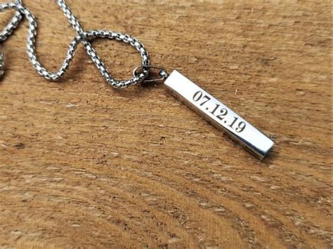 The type of gift you give can vary greatly depending on how long you've been together and, of course, her personality and if your wife or girlfriend is a nature lover, you can't go wrong with a gift that includes taking in the wonder of the great outdoors. anniversary gift for girlfriend personalized wedding date ...