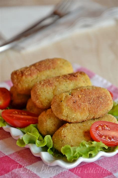 Simple Science: How to Make a Volcano with Kids