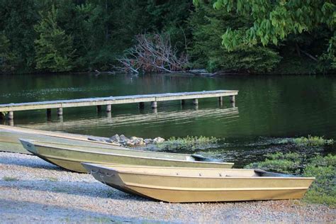Small Flat Bottom Boats Pros And Cons Best Boat Report