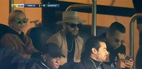 Aktuelle infos, news und gerüchte zu janin ullmann, mit den neuesten videos und bildern / fotos. A fila andou? Neymar Jr. é clicado com apresentadora alemã ...