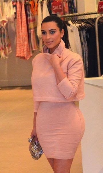 Kim Kardashian S Nude Bodycon Dress Fashion Style Advice My Xxx Hot Girl