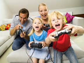 Una lista con videojuegos infantiles que podrán jugar juntos padres e hijos. Los videojuegos estimulan la creatividad