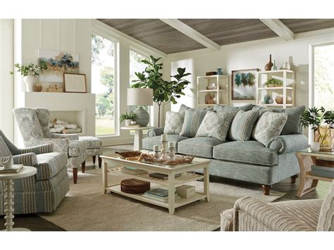 Paula Deen By Craftmaster Living Room Sofa P711750bd Bf Myers