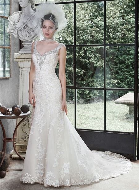 Gorgeous Mermaid Sweetheart Open Back Vintage Lace Wedding Dress With