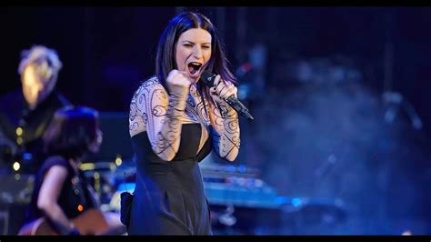 Laura Pausini A Los Angeles The Greatest Hits World Tour 2014 Youtube
