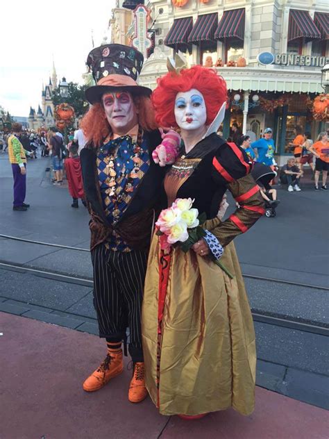 Photos Top Disney Costumes From Last Night S Mickey S Not So Scary Halloween Party Inside