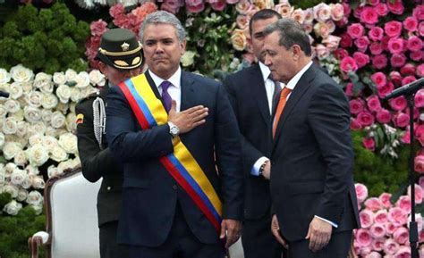 Cuenta oficial de iván duque márquez, presidente de la república de colombia para el. Iván Duque jura como nuevo presidente de Colombia ...