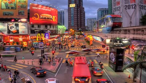 40 tempat paling menarik di ho chi minh vietnam senarai popular. Piknik ke 7 Tempat Wisata di Johor Malaysia