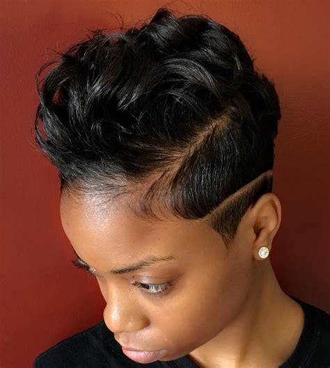 Short Haircuts For African American Wavy Haircut