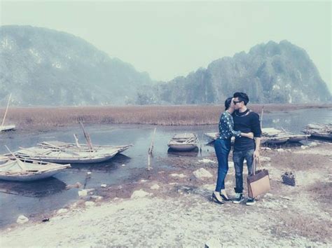 Á hậu huyền my vô cùng xúc động khi lắng nghe gia đình các bệnh nhi chia sẻ về hoàn cảnh khó khăn. Lộ diện thiếu gia là 'bạn trai tin đồn' của Á hậu Huyền My