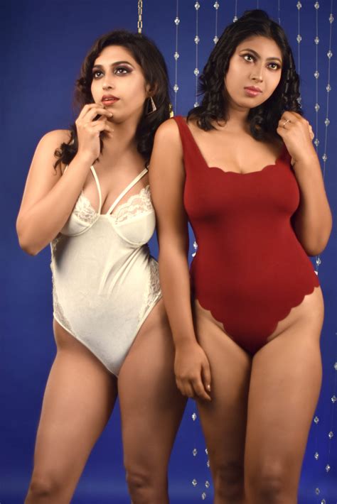 Two Female Fashion Models Pixahive