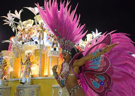 Rio De Janeiro S Carnival Costumes Popsugar Latina Photo 15