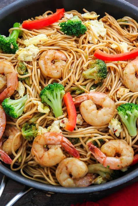 Such as beef, chicken, pork, or shrimp. 20-Minute Shrimp and Broccoli Lo Mein | Recipe | Shrimp ...