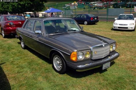1984 Mercedes Benz 300 Series Image Photo 10 Of 10