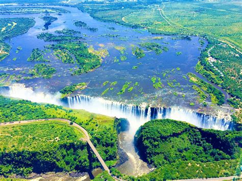 Discover the official new seven wonders of the modern world, the result of a global vote via the 7 wonders foundation. Seven Natural Wonders of the World: Flying Over Victoria Falls